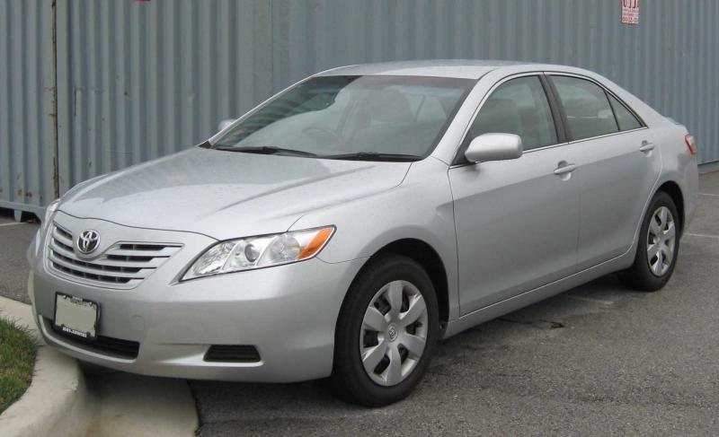 File:07-Toyota-Camry-LE.jpg