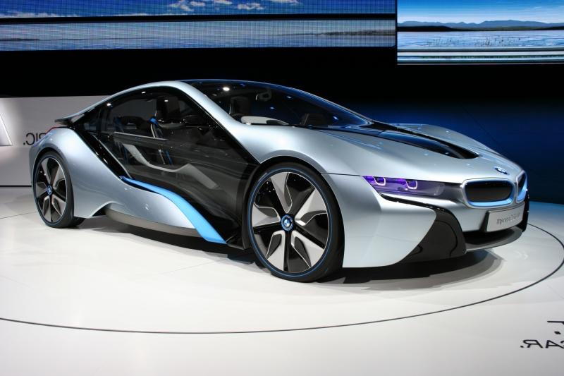 BMW i8 Concept (2011)[edit]