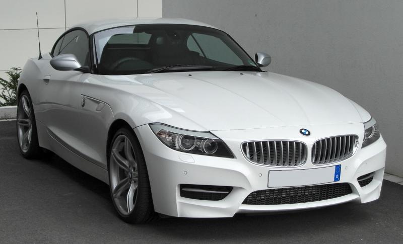 File:BMW Z4 II sDrive35is M Sportpaket front 20100515.jpg