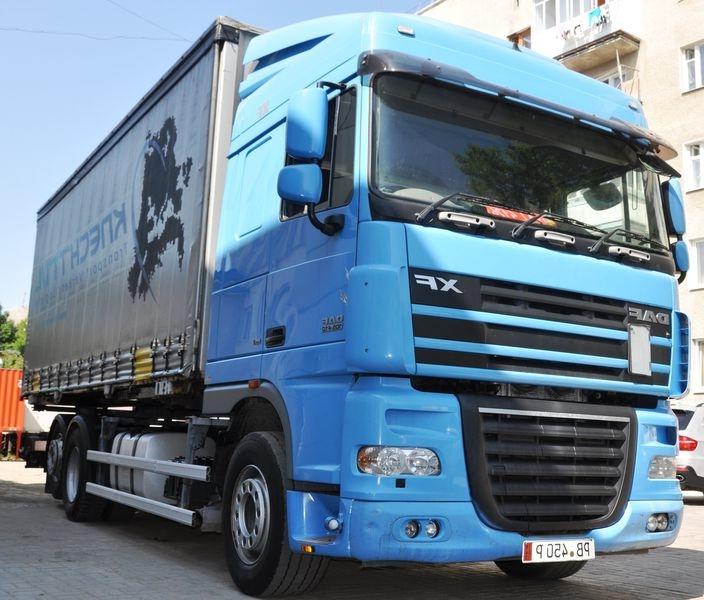  1:   DAF XF105